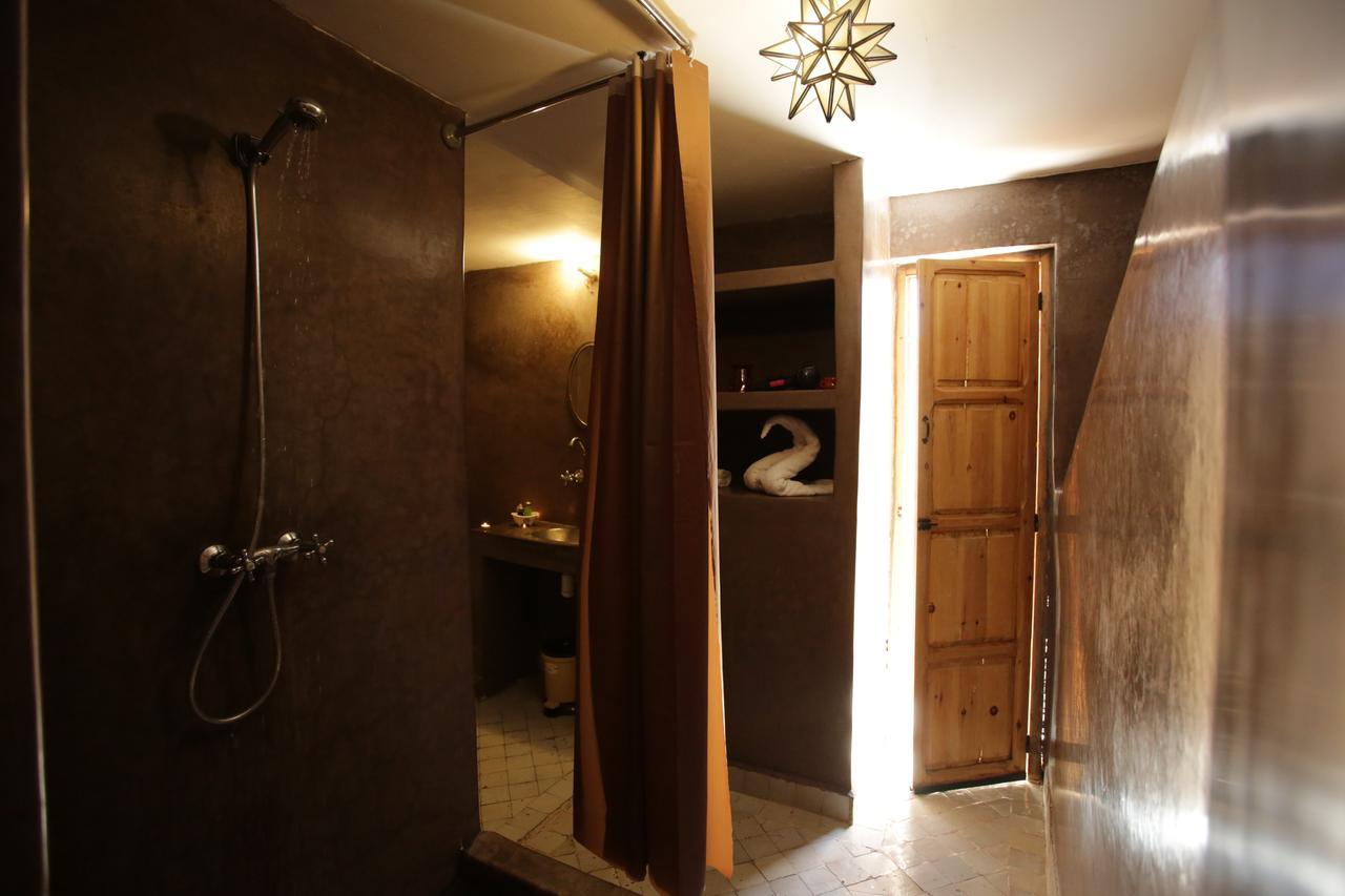 Riad White Flowers مراكش المظهر الخارجي الصورة