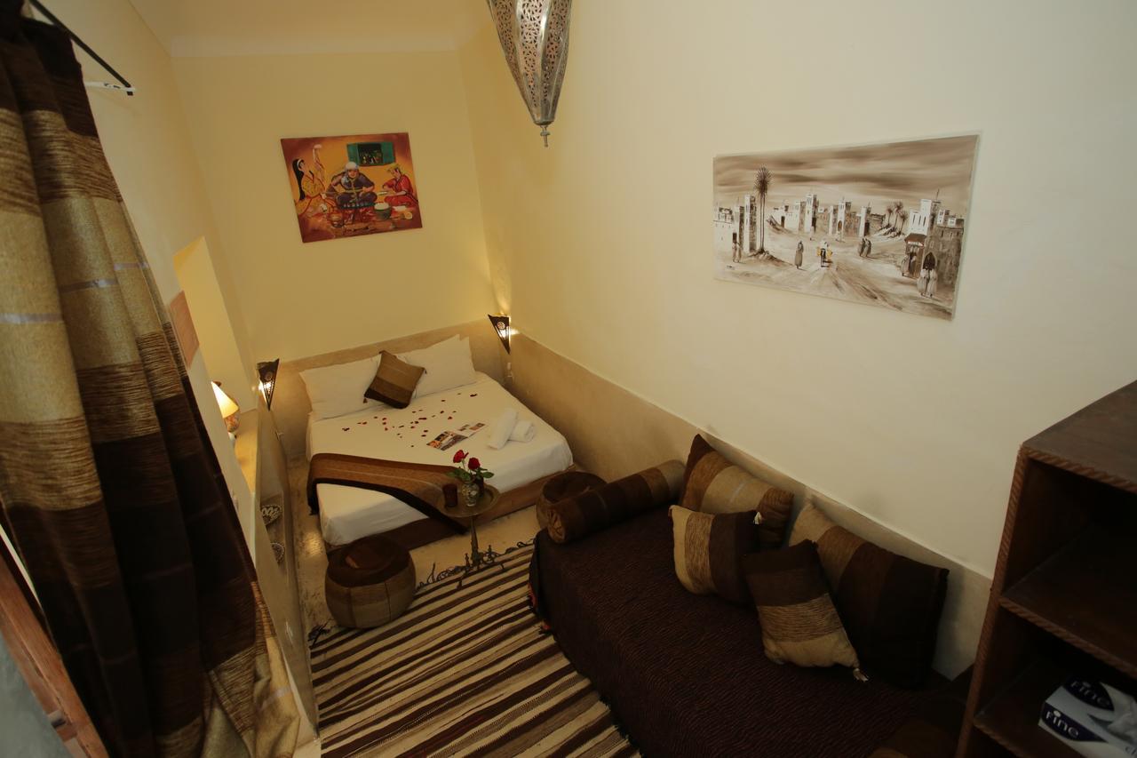 Riad White Flowers مراكش المظهر الخارجي الصورة
